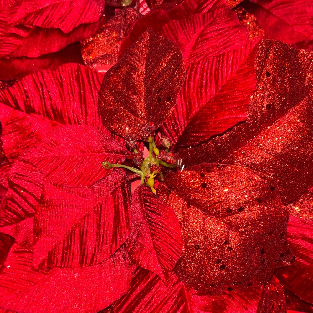 Red Sparkle Poinsettia Tree Clips Tree filler Red Poinsettia Tree Clip Set 15